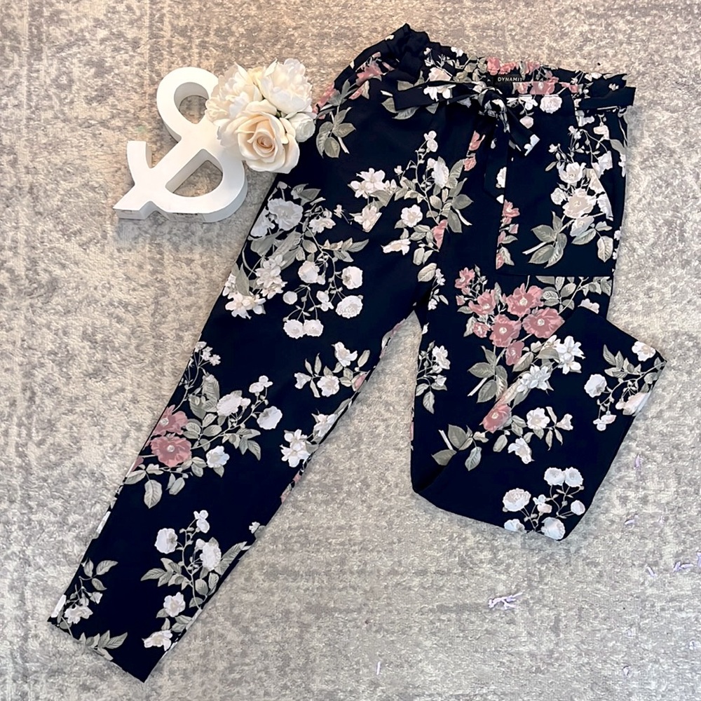Paper bag waist floral pants